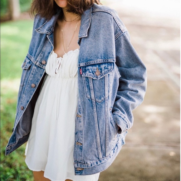 levi oversized denim jacket